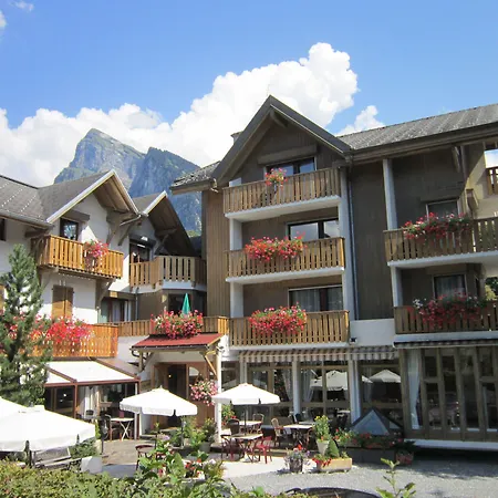 Logis Hotel Gai Soleil-3